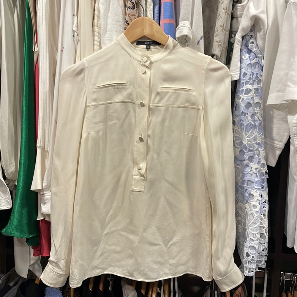 Gucci women’s shirt used